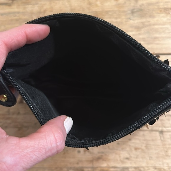 NWT | Stephanie Johnson | Beaded Sequin make up bag - Picture 7 of 9